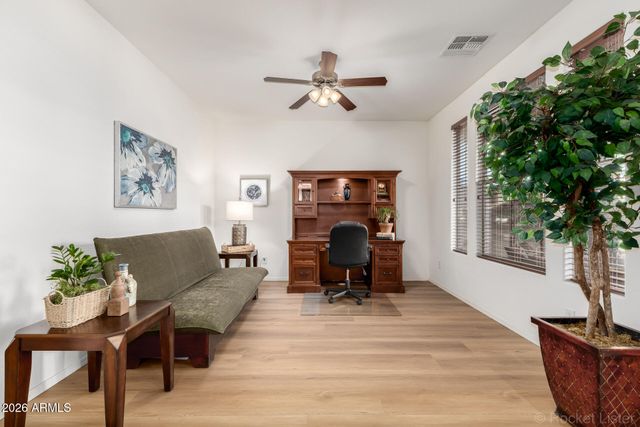 1064 W DESERT GLEN Drive, San Tan Valley, AZ 85143