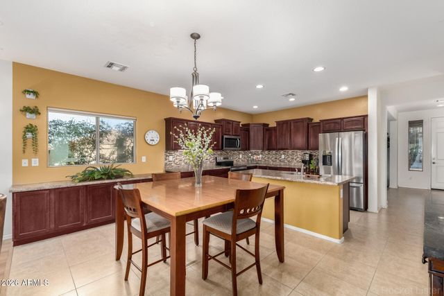 1064 W DESERT GLEN Drive, San Tan Valley, AZ 85143