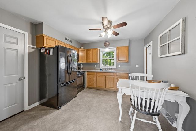 221 Koch Drive, Genoa, IL 60135