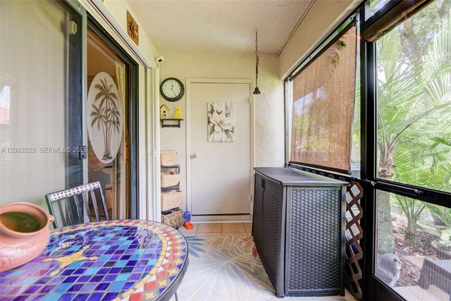 8987 W Sunrise Blvd, Plantation, FL 33322