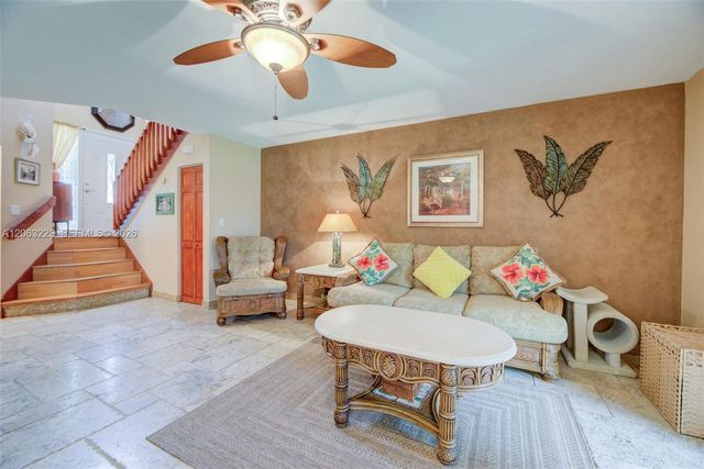 8987 W Sunrise Blvd, Plantation, FL 33322