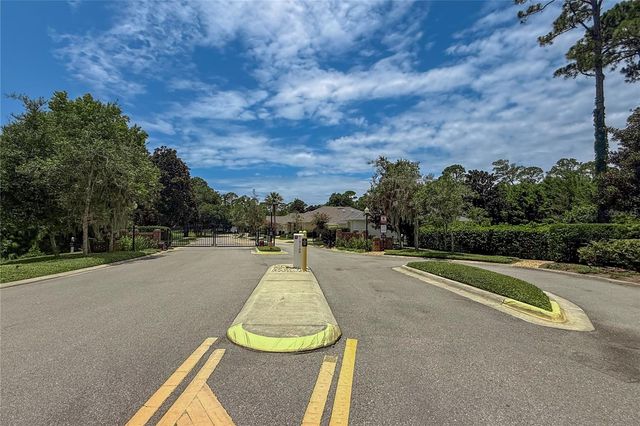 14 CROSSLINK COURT, Palm Coast, FL 32137