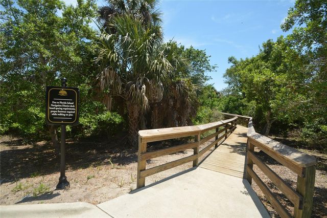 14 CROSSLINK COURT, Palm Coast, FL 32137