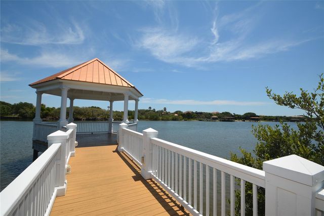 14 CROSSLINK COURT, Palm Coast, FL 32137