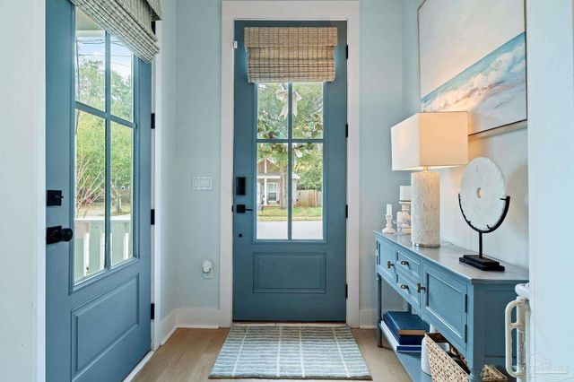 140 S I St, Pensacola, FL 32502