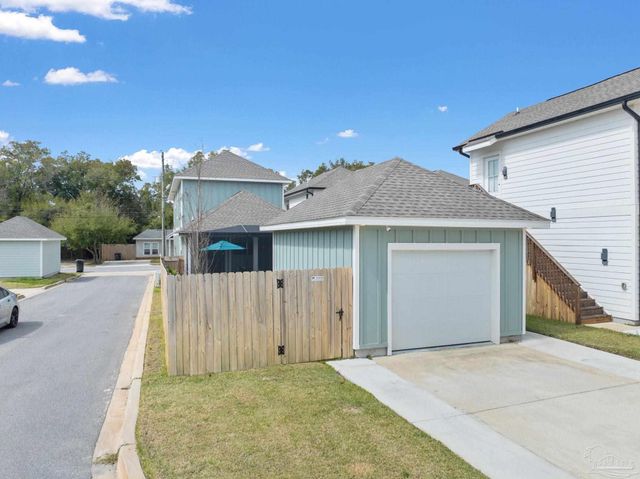 140 S I St, Pensacola, FL 32502