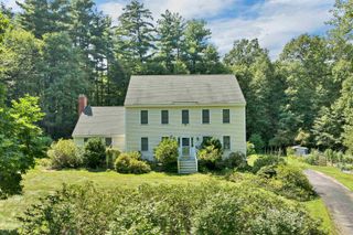 43 Peabody Drive, Brentwood, NH 03833