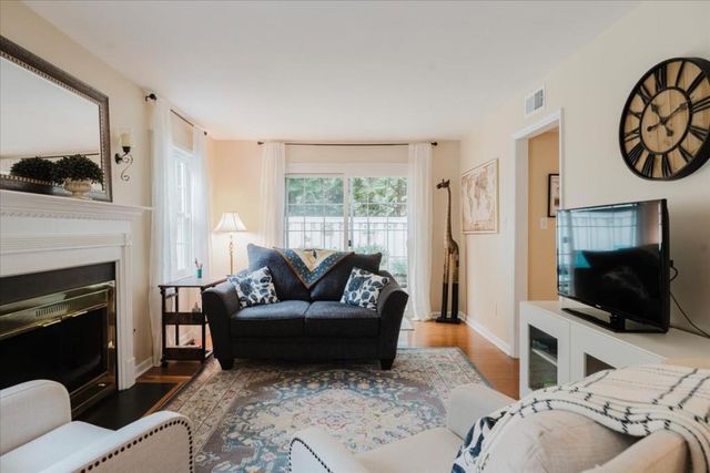 1477 Hampton Glen Court, Decatur, GA 30033