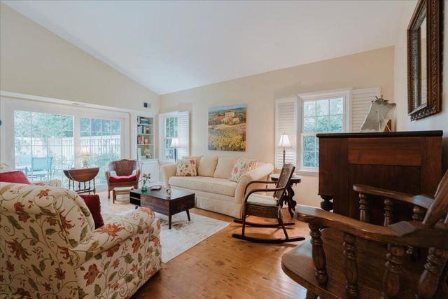 1477 Hampton Glen Court, Decatur, GA 30033