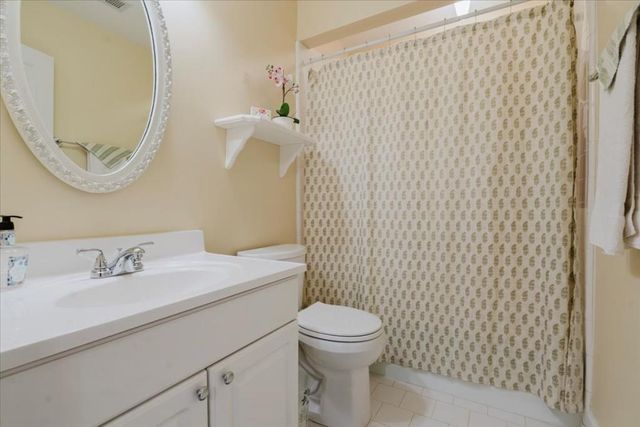 1477 Hampton Glen Court, Decatur, GA 30033