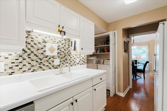 1477 Hampton Glen Court, Decatur, GA 30033