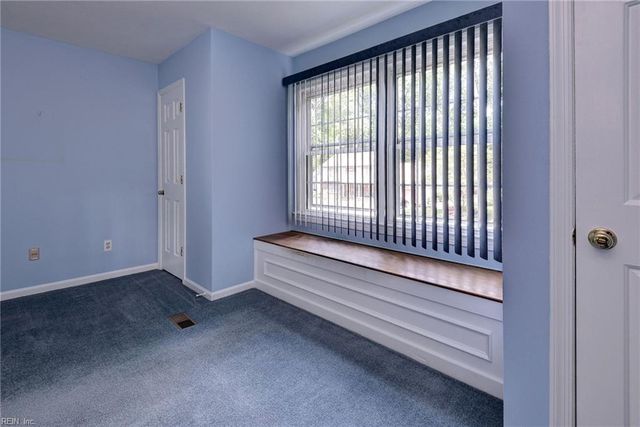 174 Alpine ST, Newport News, VA 23606