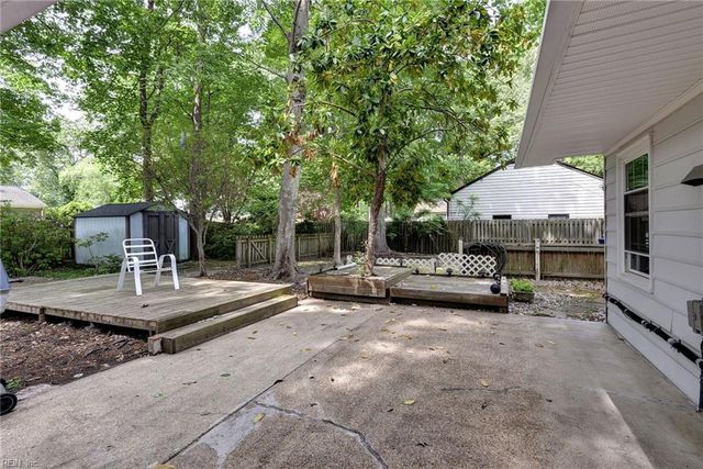 174 Alpine ST, Newport News, VA 23606