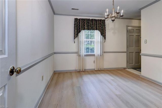 174 Alpine ST, Newport News, VA 23606