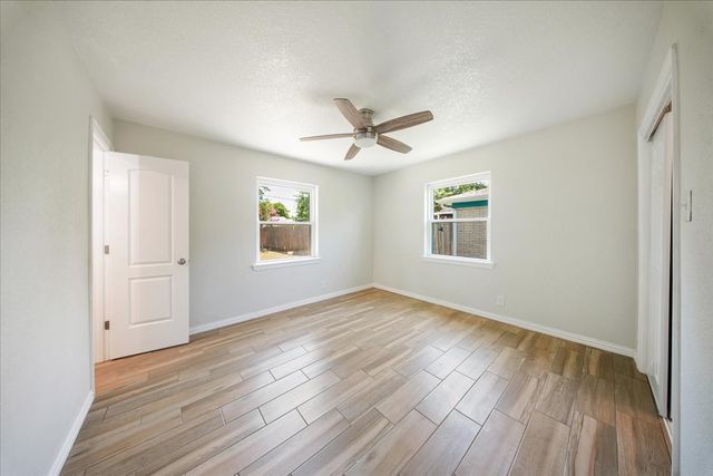 3904 Caddo Trail, Lake Worth, TX 76135