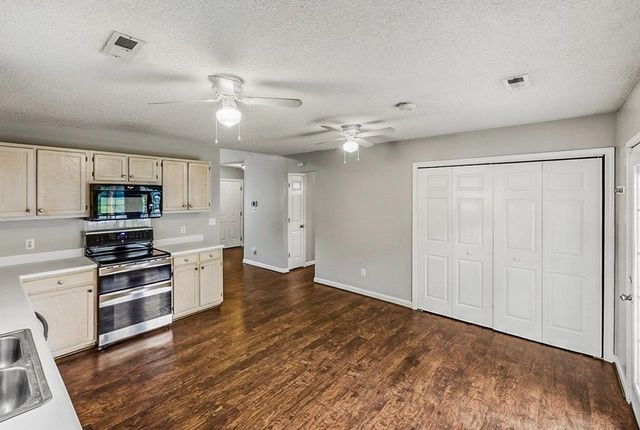 301 E Myles Lane, Spartanburg, SC 29303
