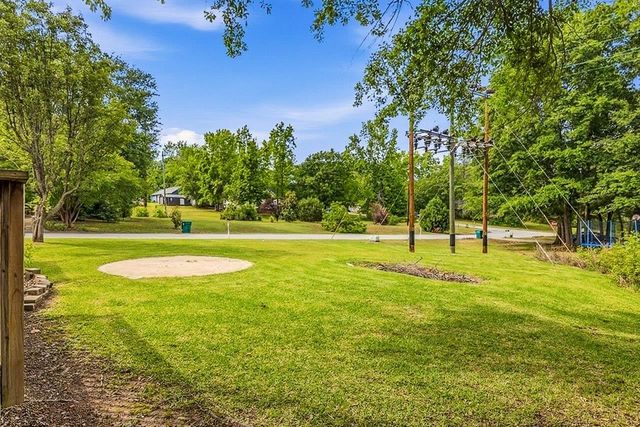 301 E Myles Lane, Spartanburg, SC 29303