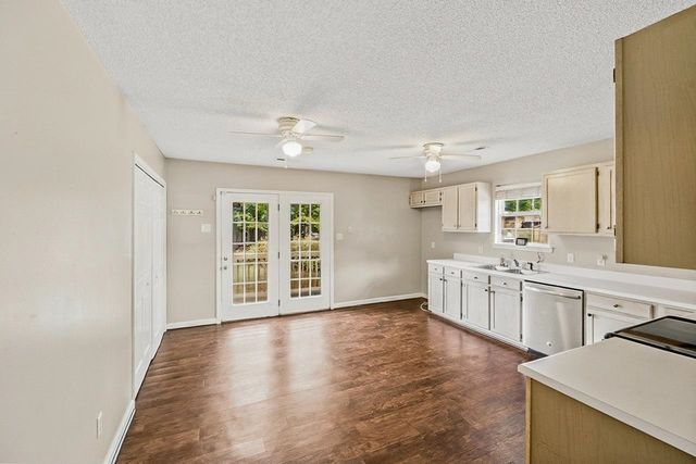 301 E Myles Lane, Spartanburg, SC 29303