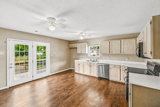301 E Myles Lane, Spartanburg, SC 29303
