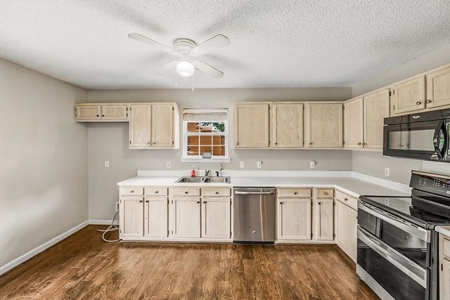 301 E Myles Lane, Spartanburg, SC 29303