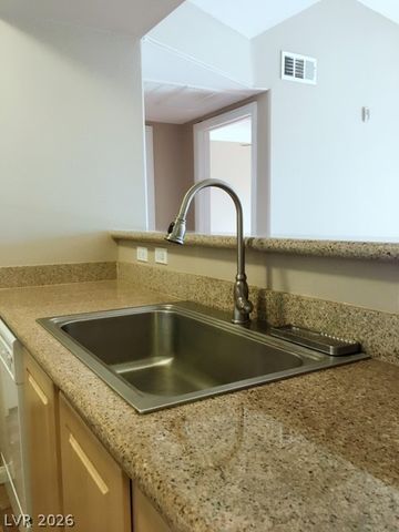 8000 Badura Avenue 2190, Las Vegas, NV 89113