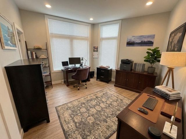 44-48 Medford St. 304, Somerville, MA 02143