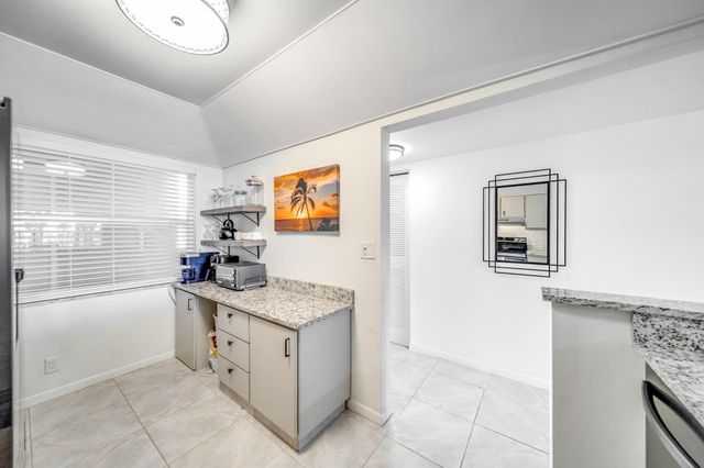 3581 S Ocean Boulevard 3B, South Palm Beach, FL 33480