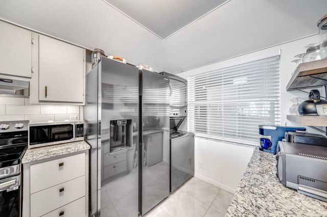 3581 S Ocean Boulevard 3B, South Palm Beach, FL 33480