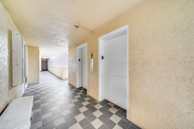 3581 S Ocean Boulevard 3B, South Palm Beach, FL 33480