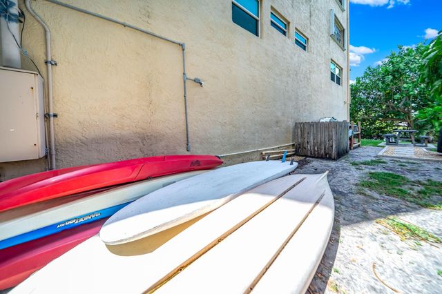 3581 S Ocean Boulevard 3B, South Palm Beach, FL 33480