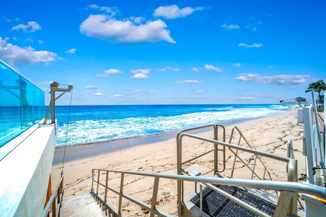 3581 S Ocean Boulevard 3B, South Palm Beach, FL 33480