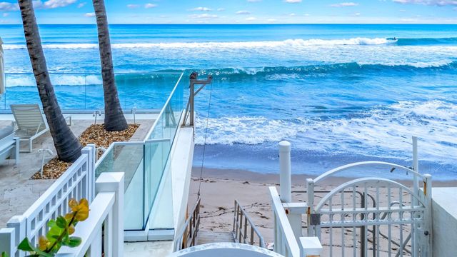 3581 S Ocean Boulevard 3B, South Palm Beach, FL 33480