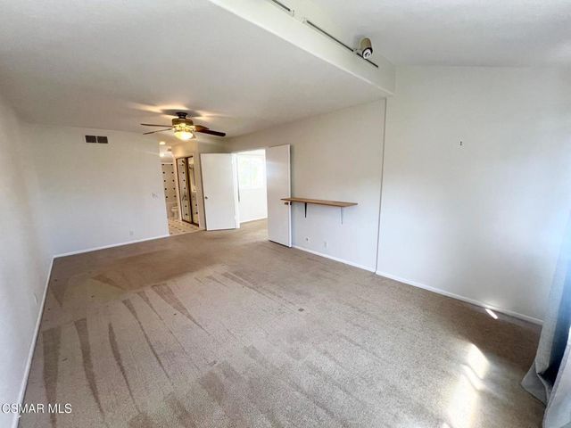 198 San Vincente Circle, Newbury Park, CA 91320