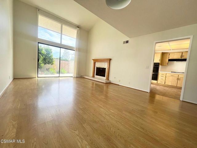 198 San Vincente Circle, Newbury Park, CA 91320