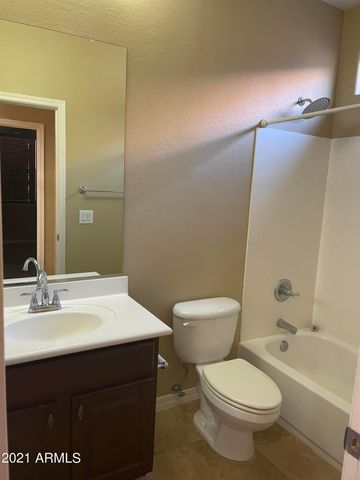 2427 W Eagle Feather Road, Phoenix, AZ 85085