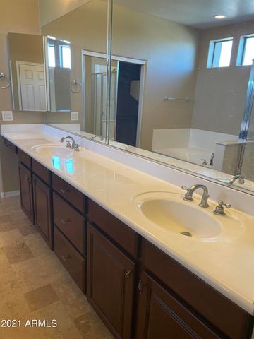 2427 W Eagle Feather Road, Phoenix, AZ 85085