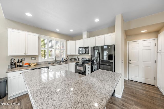 998 Marble Hills Circle, Sparks, NV 89436