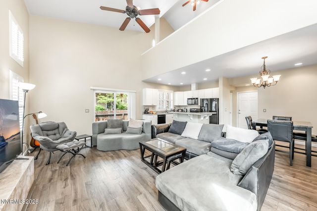 998 Marble Hills Circle, Sparks, NV 89436