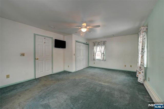 2 Marvin Road, Pequannock Township, NJ 07444