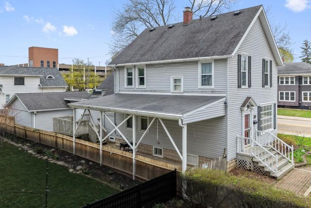 839 S JACKSON STREET, Green Bay, WI 54301