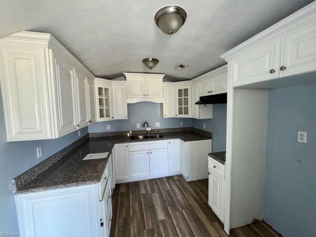 2537 Staunton AVE, Portsmouth, VA 23704