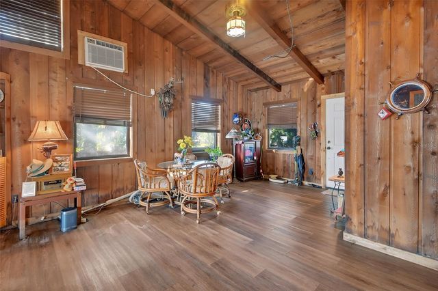 55512 FRONT STREET, Astor, FL 32102