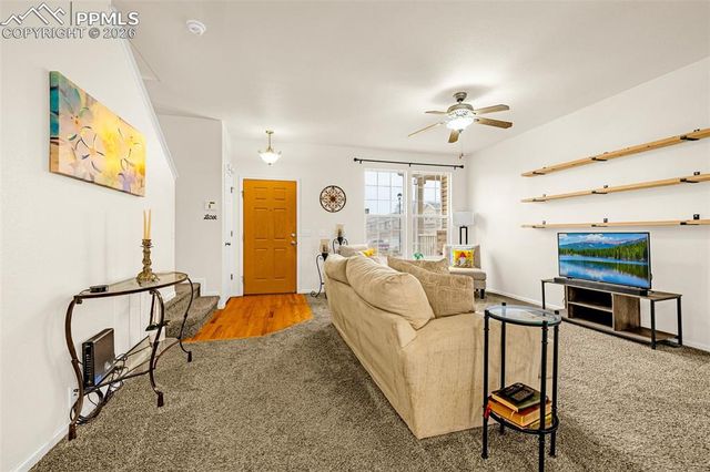 2009 Creekridge Point, Colorado Springs, CO 80910