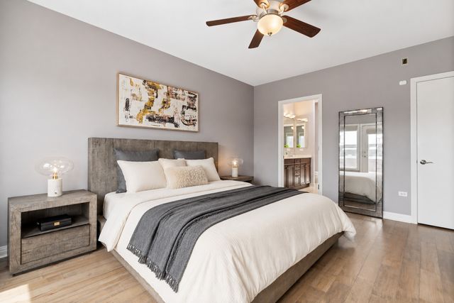 2631 N Hartland Court, Chicago, IL 60614