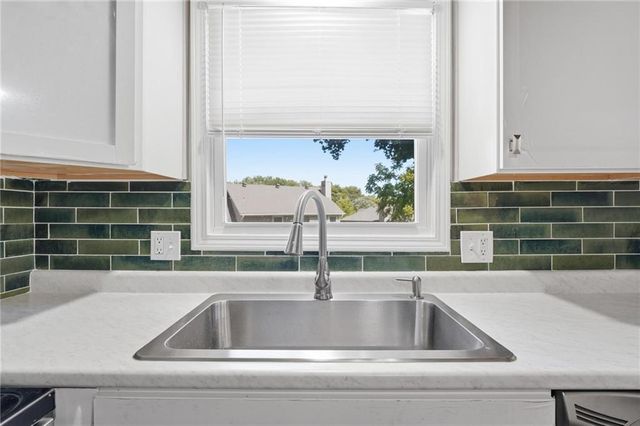 17532 W 116th Street, Olathe, KS 66061