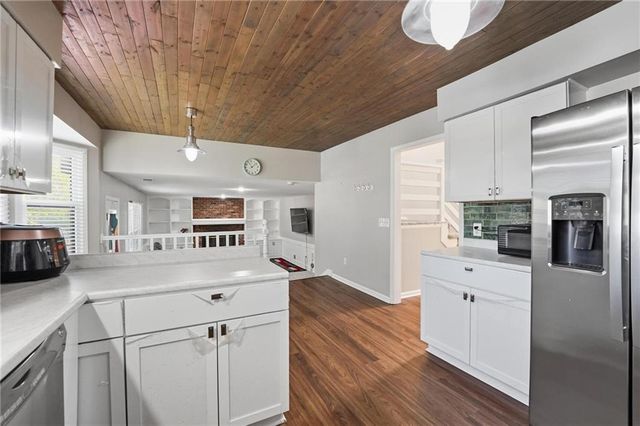 17532 W 116th Street, Olathe, KS 66061