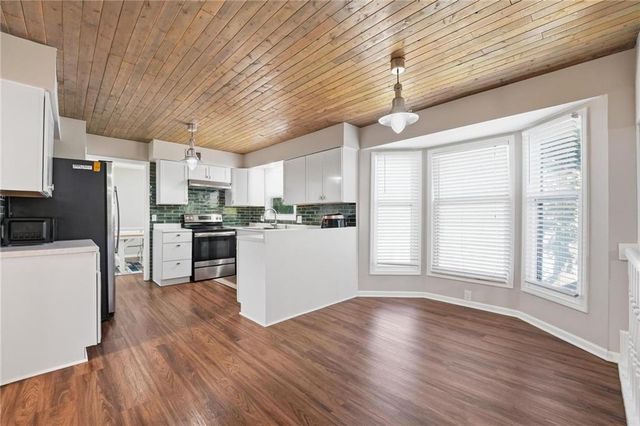 17532 W 116th Street, Olathe, KS 66061