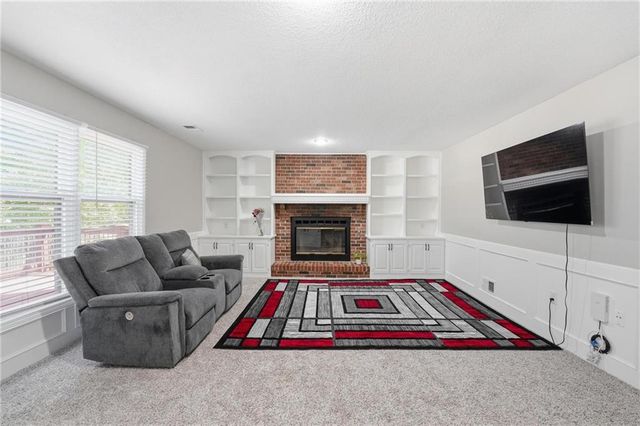 17532 W 116th Street, Olathe, KS 66061
