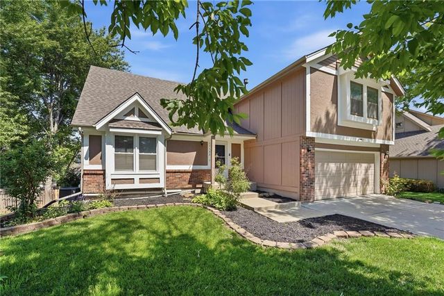 17532 W 116th Street, Olathe, KS 66061