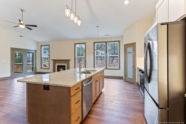 2807 Carolina Way, Sanford, NC 27332